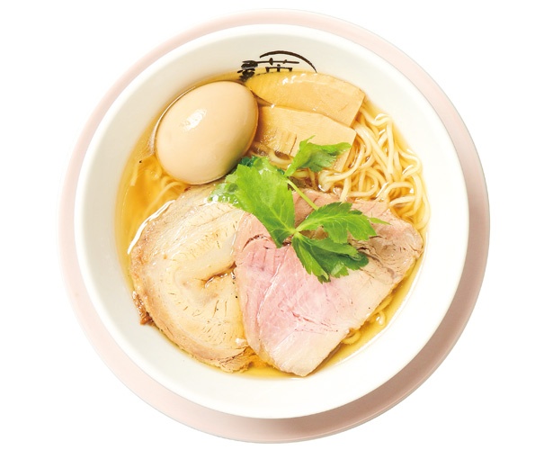 「本節塩らー麺」(820円)+「味玉」(120円)/RAMEN 英