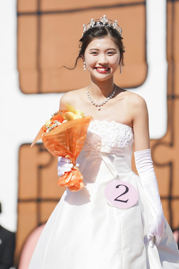 「Miss＆Mr Fukudai Contest」のファイナリストに選ばれた美女。エントリーNo.2、商学部経済学科3年の足立沙織さん