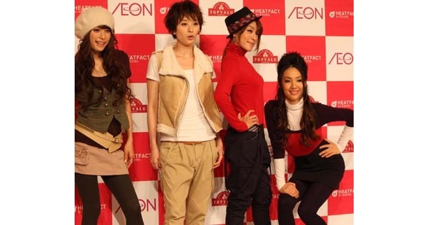 4人揃うとさらにカッコイイ