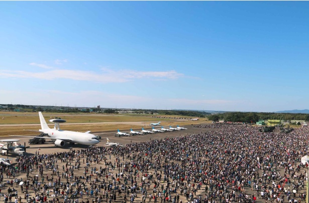 静岡県浜松市の自衛隊浜松基地で エアフェスタ浜松18 開催 ウォーカープラス