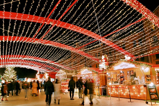 本場・ドイツのクリスマスマーケットの雰囲気が体感できる｢クリスマスマーケット in 横浜赤レンガ倉庫」