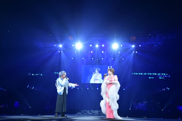 約8時間に渡り、多彩なライブがくり広げられた