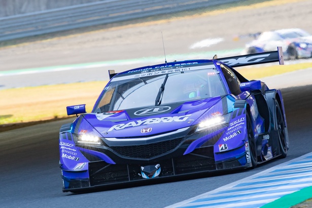 2018年のSUPER GTシリーズのGT500クラスチャンピオンに輝いたRAYBRIG NSX-GT