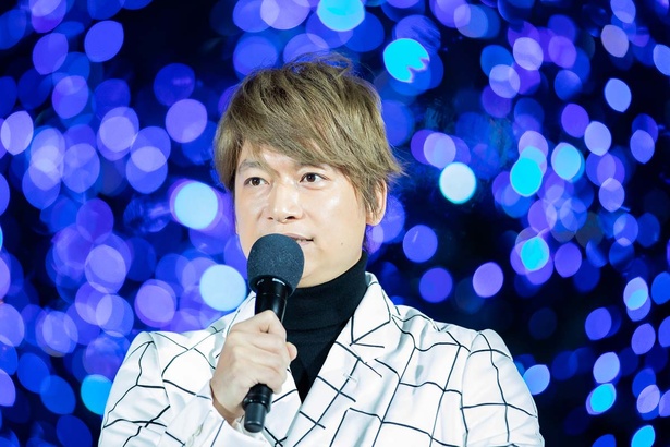 【写真を見る】気になる香取慎吾のクリスマスの予定は？