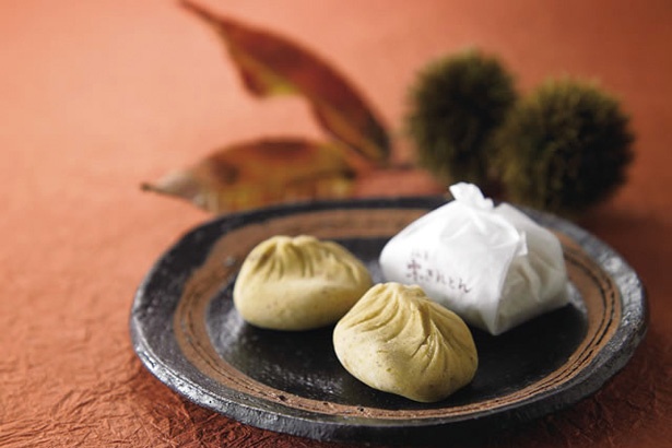 国産栗と砂糖だけで炊く「栗きんとん 」(6個1550円)。栗のシンプルで優しい甘さを堪能しよう/「御菓子司 恵那福堂」