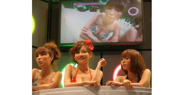 気持ちよさそうな3人
