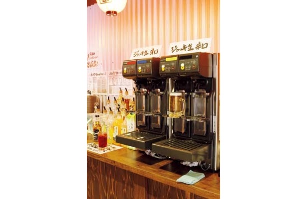 発泡酒、日本酒、焼酎、ウイスキー、カクテルベースを自由に飲める