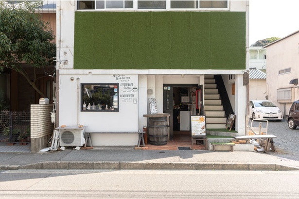 コーヒーの名店がひしめく六本松近辺でも異彩を放つ存在