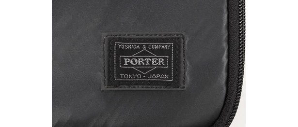 PORTERのロゴもバッチリ