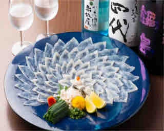 唐津の魚と豊富な酒に酔いしれる！福岡の隠れ家店｢からつ酒場 赤坂屋。｣