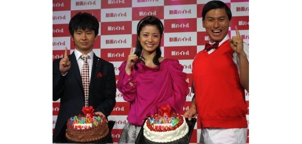 25歳の誕生日を迎えた上戸彩「自分磨きがんばります」