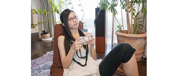 「ヲ乙女の部屋（なか）」で登場する乃亜は本業だけでなくゲーマーとしても有名