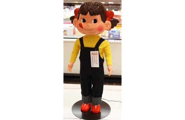 現代風にパワーアップ！“おしゃべりする”ペコちゃん登場