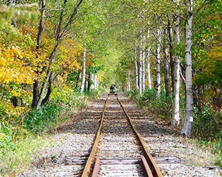 北海道ゆるっと鉄道旅～廃線跡編2：路線を使って運転体験できる二つのテーマパーク