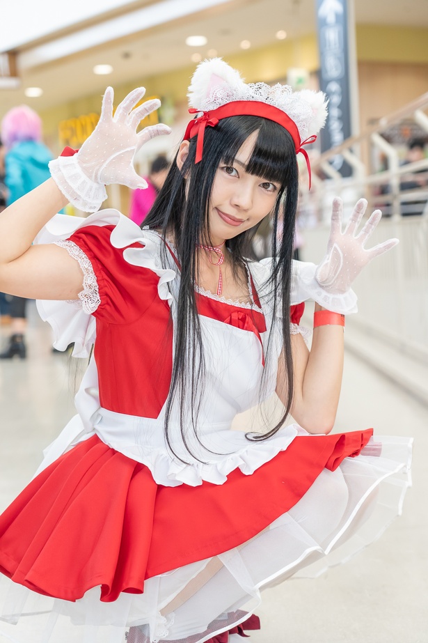 「サンタ風メイド」の衣装に身を包んだやよいさん