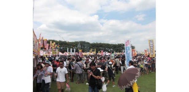会場には長～い行列が！