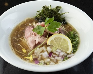 茨城新店1位の秘訣は、毎日食べても飽きない日替わりスープ！「麺's キッチン RIRI」