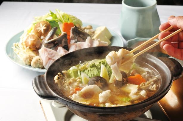 「クエコース」(1人前6600円～・注文は2人前から※写真は2人前)/磯料理 荒磯