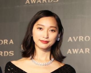知性あふれる美女が一堂に！女優・杏の“生き方”をブルガリが称賛