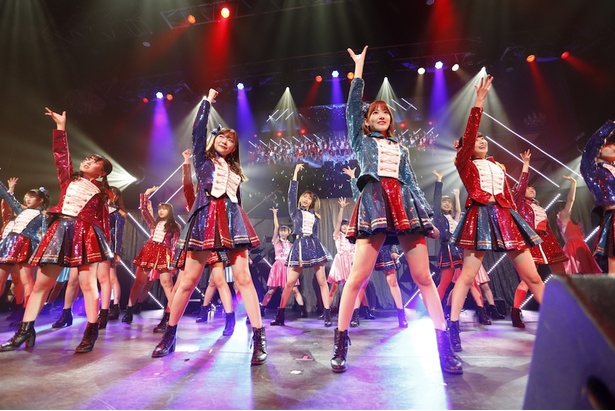HKT48が単独コンサート「HKT48コンサート in 東京ドームシティホール〜今こそ団結！ガンガン行くぜ8年目！〜」より