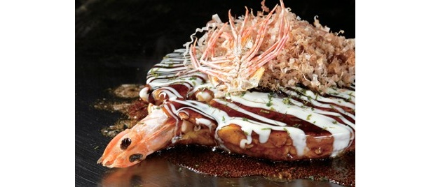 見た目インパクト大の“ビジュアル系”お好み焼きって？