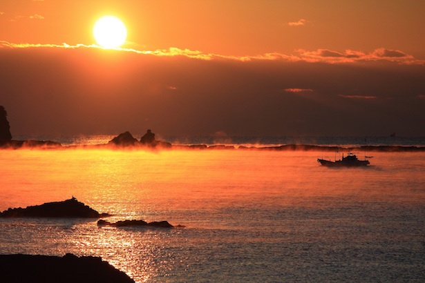 絶景と話題 和歌山県 田原海岸で 田原の海霧 を見よう ウォーカープラス