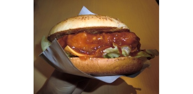 ヒーッと火を吹く辛さ!?「アイコンチキン ディアボロ」