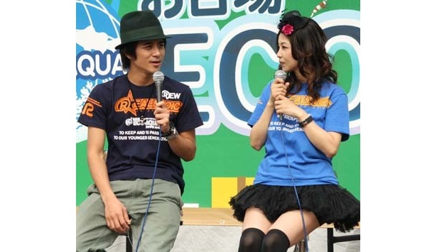 エコや環境について熱い意見を交わす2人