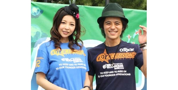 子育て奮闘中のインリンさんと、もうすぐ舞台がはじまる斉藤さん