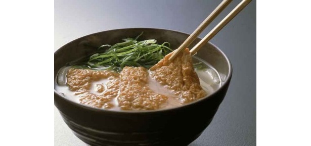 「今井」のきつねうどんは、オープニングイベントに登場！
