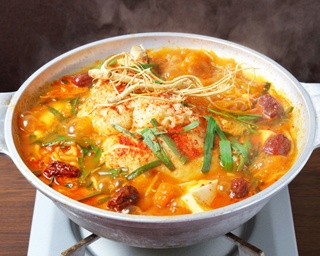 雑誌編集者イチオシ！冬こそ食べたい韓国・中国の“辛い鍋”を名古屋で味わう