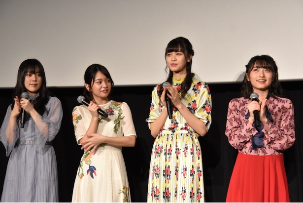 (写真左から）ラストアイドルの間島和奏さん、長月翠さん、阿部菜々実さん、清原梨央さん