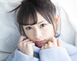 20thシングル 「床の間正座娘」発売決定！　梅山恋和さん(NMB48)にインタビュー