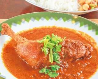 豪快な肉使いが最高！珍しいパキスタンカレーのお店、Cini curryが神戸元町にオープン