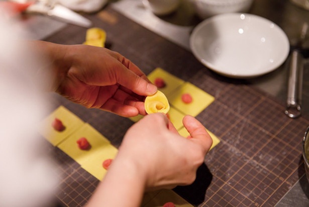 オーナーシェフの中村さんは、プロ用ジビエ料理専門書に特集されるほどの腕前だ