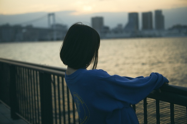 乃木坂46・堀未央奈の味わい深いカットが公開された