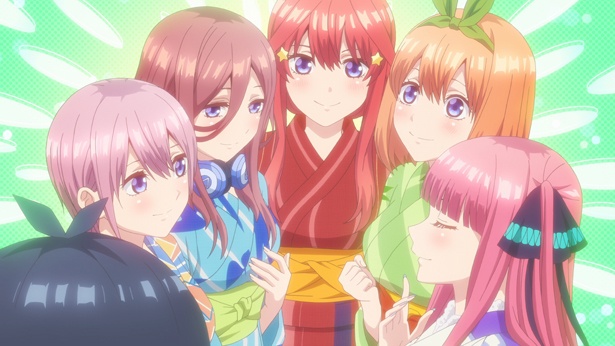 左から、一花、三玖、五月、四葉、二乃