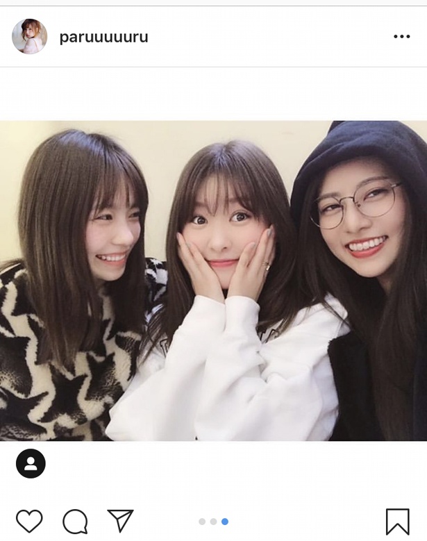島崎遥香は、前日のInstagramでAKB48・中西智代梨、AKB48 Team TP・阿部マリアとの3shot写真をアップ
