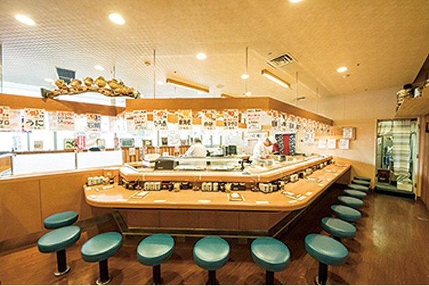 市場ずし 魚辰 / 店内の様子