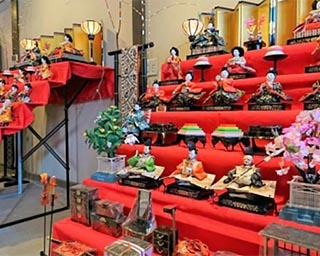 ガンダム変わり雛などの展示も！岡山県新見市で「にいみ雛まつり2019」開催