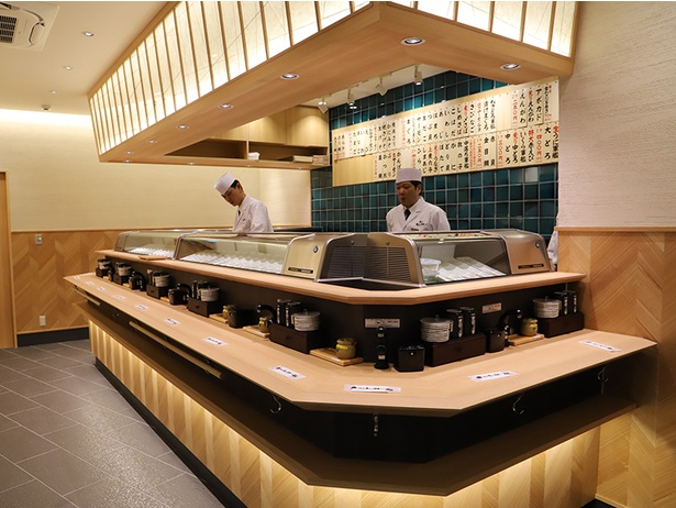 「寿司魚がし日本一近鉄難波駅店」の店内