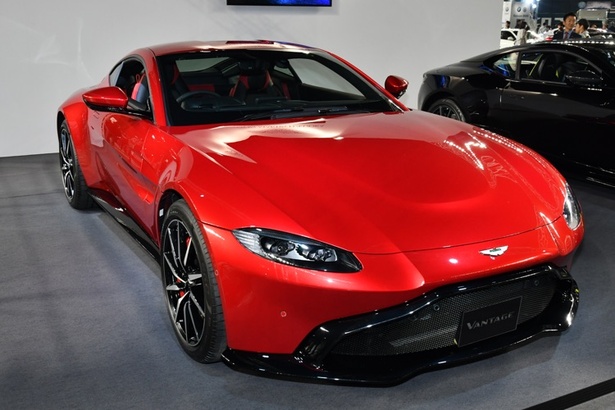 アストンマーティン Vantage