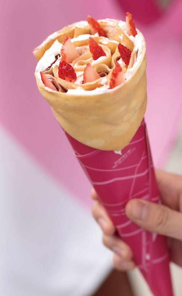 ｢イチゴミクレープ｣(650円) / コムクレープ 名古屋上小田井店(名古屋市西区)