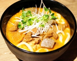「東京ワンピースタワー」でサンジの“攻めの料理”が食べられる！ CMコラボメニュー2品を期間限定販売