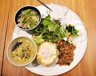タイ伝統の味をカジュアルに楽しむ！「マンゴツリーカフェ天神」がソラリアプラザにオープン