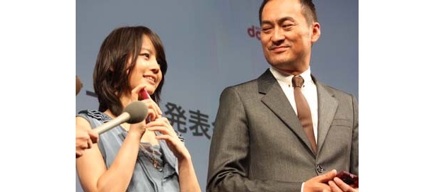 「堀北さんと共演したいですけど、どうせ親子とかでしょ(笑)」と渡辺さん