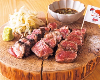 炭火と低温調理で焼き上げるステーキが絶妙のしっとり加減！「ステーキとおやさい なおちゃん」
