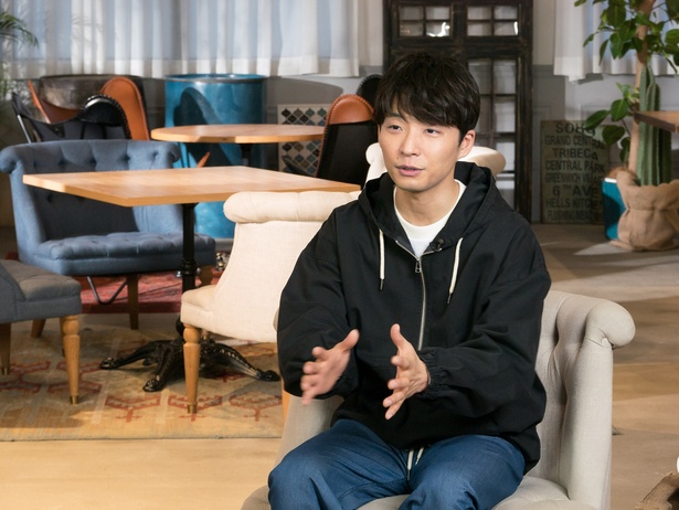 【写真を見る】星野が、音楽制作の胸の内を語り尽くす