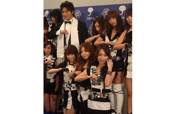 セクシー担当のSDN48と細川茂樹さん