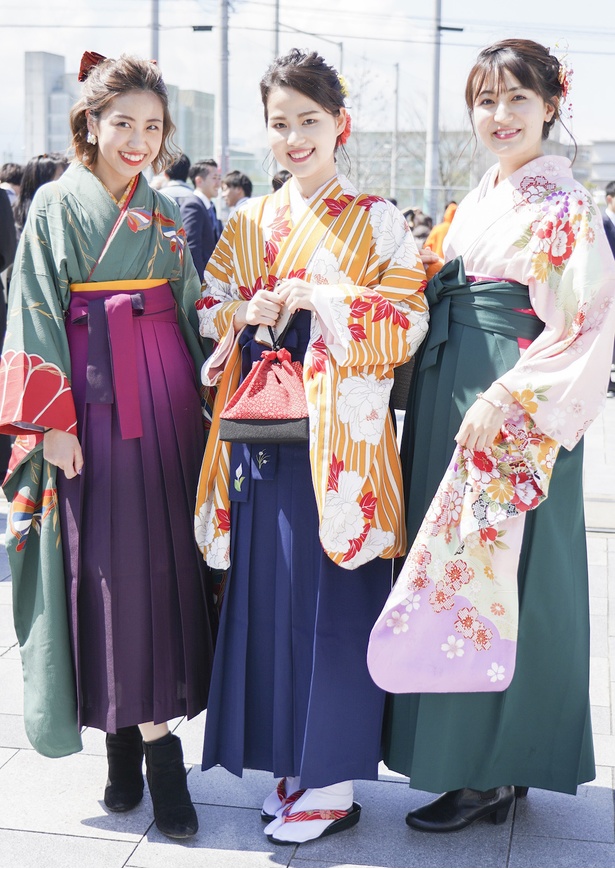 平成30年度福岡大学の卒業生、はるかさん、ゆいかさん、ともみさん